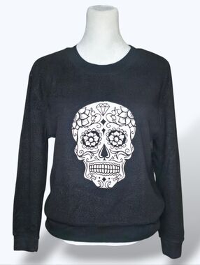 🟢 No Boundaries Juniors Black Fleece-Lined Sugar Skull Crewneck Sweater XSmall